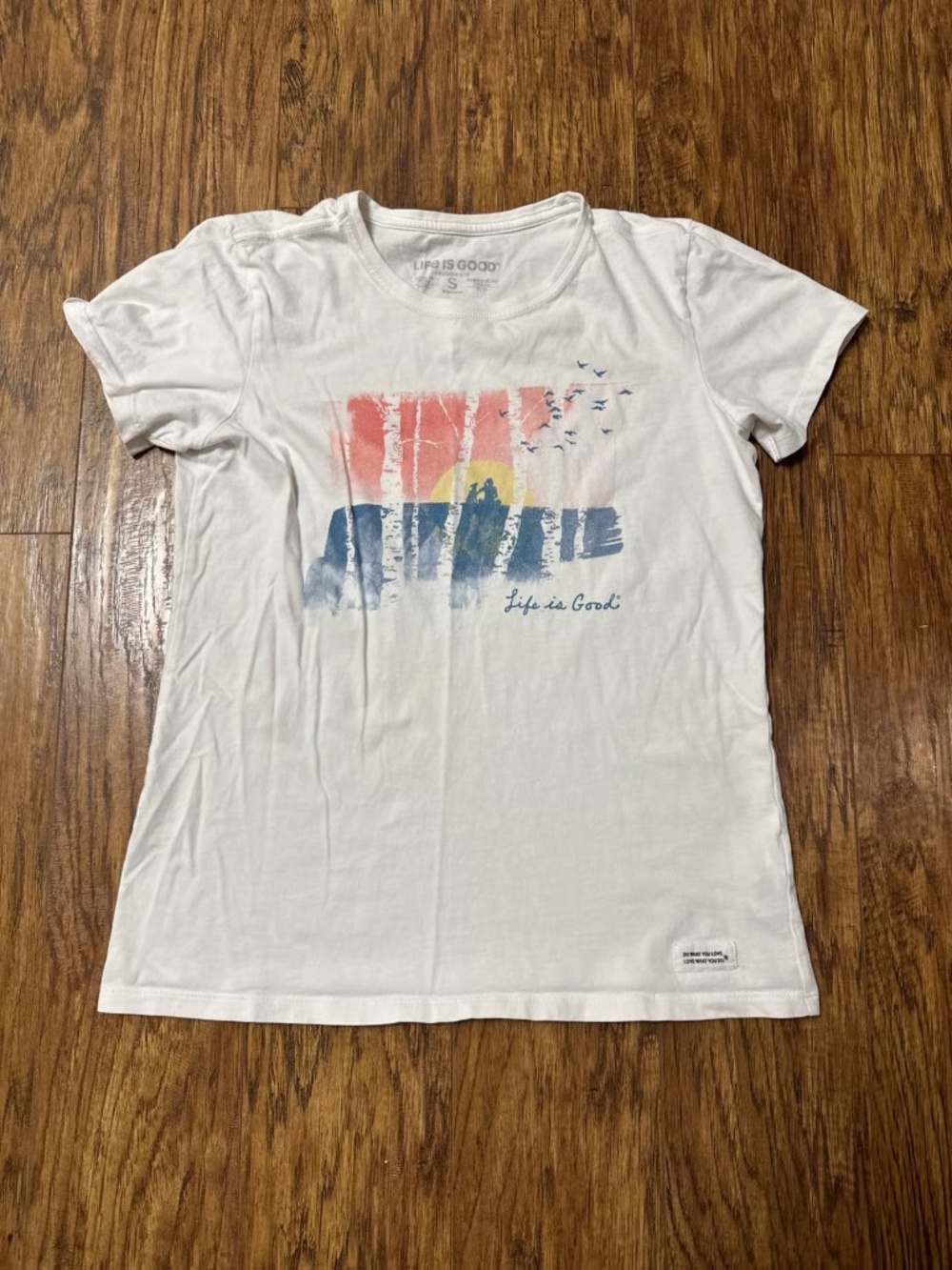 Life Is Good T- Shirt Woods Sunset Woman & Dog Soft White Size Small